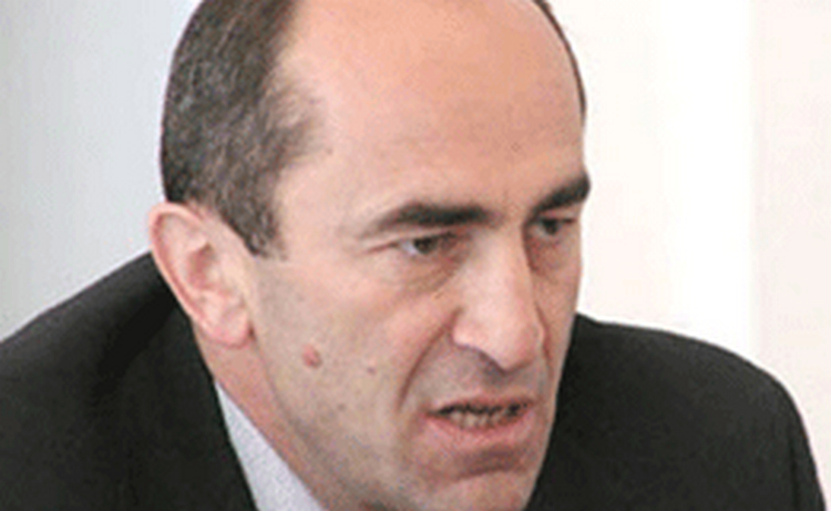 Խոսել այն մասին, թե նախագահական ընտրությունների արդյունքները կեղծվելու են՝ հին, օգտագործված մեթոդ է. Ռ. Քոչարյան Խոսել այն մասին, թե նախագահական ընտրությունների արդյունքները կեղծվելու են՝ հին, օգտագործված մեթոդ է. Ռ. Քոչարյան
