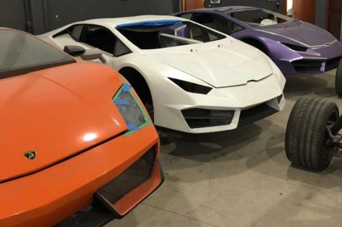 Անգամ Ferrari–ն և Lamborghini–ն են կեղծում. հայտնաբերվել է կեղծ մեքենաների գործարան Անգամ Ferrari–ն և Lamborghini–ն են կեղծում. հայտնաբերվել է կեղծ մեքենաների գործարան