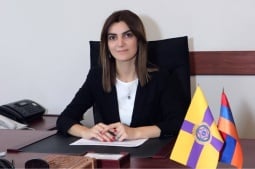 Վայր եմ դնելու մանդատս ու այլևս չեմ զբաղեցնելու համայնքի ղեկավարի պաշտոնը.   Վաղարշապատ համայնքի ղեկավար Դիանա Գասպարյան