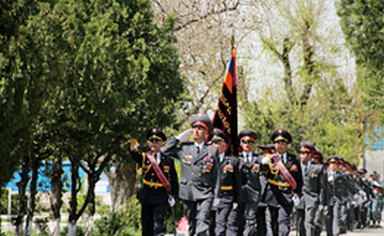 Глава армянской полиции призвал своих сотрудников не бояться самоочищения