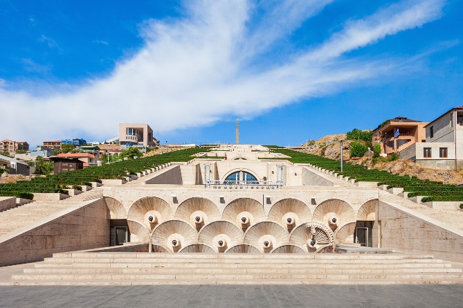 Ереван обошел Баку, Тбилиси и Анкару в рейтинге безопасных городов мира - Numbeo