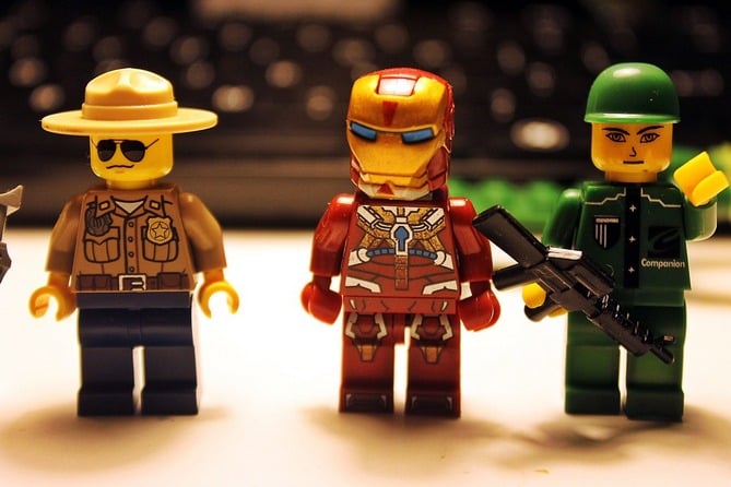 В Дании умер конструктор, создавший человечка Lego
