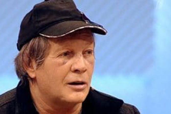 Скончался известный певец Крис Кельми