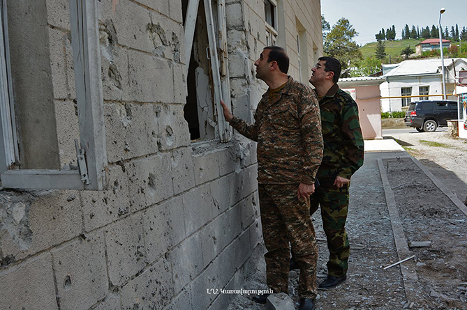 Премьер-министр НКР ознакомился в Мартакерте с последствиями обстрела с азербайджанской стороны