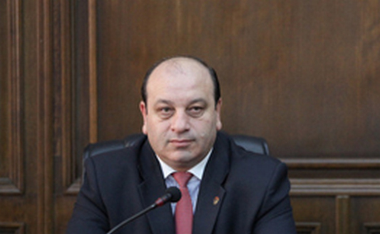 ЦИК Армении зарегистрировал нового депутата от коалиционной партии «Оринац еркир» ЦИК Армении зарегистрировал нового депутата от коалиционной партии «Оринац еркир»