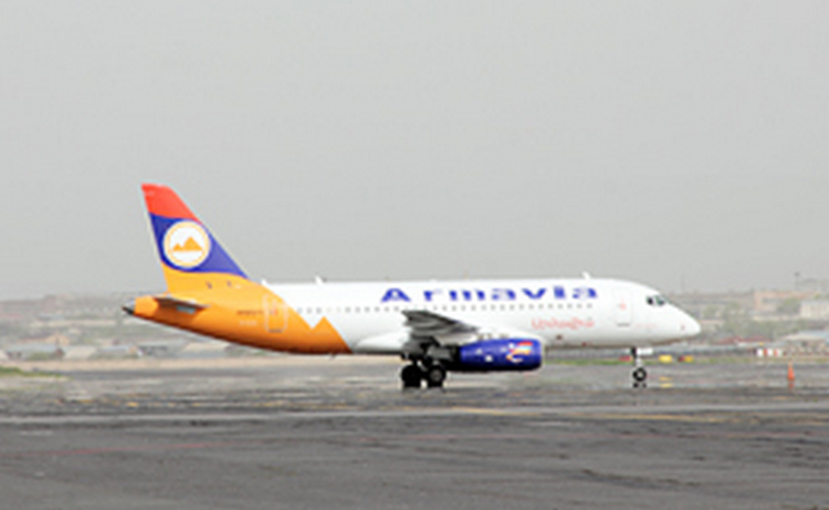 Самолет «Армавиа» удерживается в Чехии за долги, авиакомпания отвергает обвинения в неплатеже