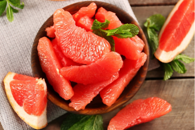 Суперфрукт как залог здоровья: топ-5 полезных свойств грейпфрута