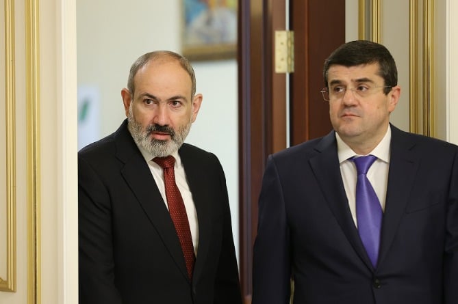 Փաշինյանն այսօր հանդիպել է Արցախի նախագահի հետ Փաշինյանն այսօր հանդիպել է Արցախի նախագահի հետ