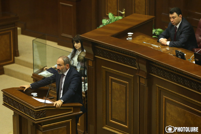 Новоизбранный премьер-министр Армении рассказал о своих первых шагах