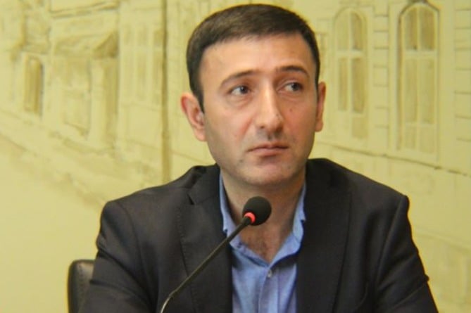 ԱԺ տնտեսական հարցերի հանձնաժողովի նախագահը մեկնաբանել է Էրդողանի առաջարկած «վեցյակի հարթակին» ՀՀ–ի մասնակցության հնարավորությունը ԱԺ տնտեսական հարցերի հանձնաժողովի նախագահը մեկնաբանել է Էրդողանի առաջարկած «վեցյակի հարթակին» ՀՀ–ի մասնակցության հնարավորությունը