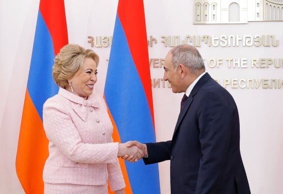 ՀՀ վարչապետն ու ՌԴ Դաշնային խորհրդի նախագահը քննարկել են միջխորհրդարանական ձևաչափով շփումները, տնտեսական և մշակութային կապերը