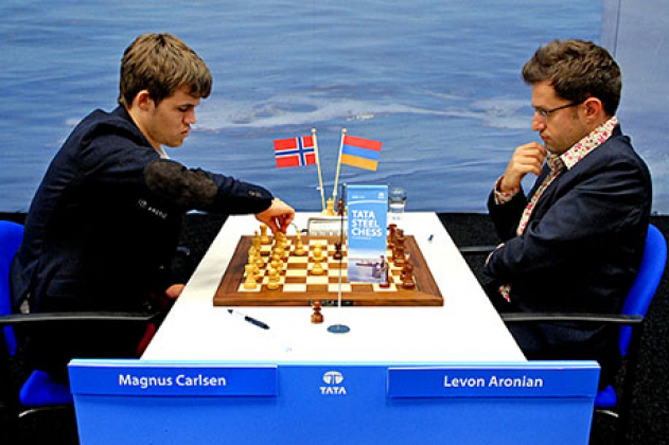 Аронян победил действующего чемпиона мира Магнуса Карлсена