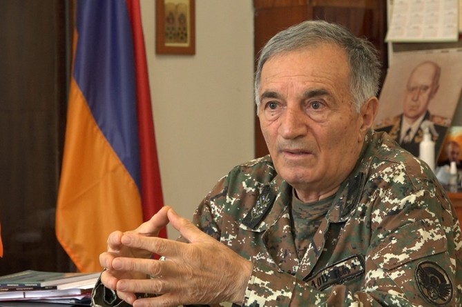 Ոչ մի երկրում խաղաղապահները դրական դեր չեն խաղացել. գեներալ Տեր–Թադևոսյան (ՎԻԴԵՈ) Ոչ մի երկրում խաղաղապահները դրական դեր չեն խաղացել. գեներալ Տեր–Թադևոսյան (ՎԻԴԵՈ)