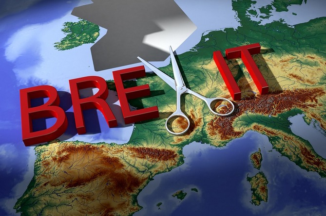ЕС потребовал от Лондона разъяснений по выполнению соглашения о Brexit