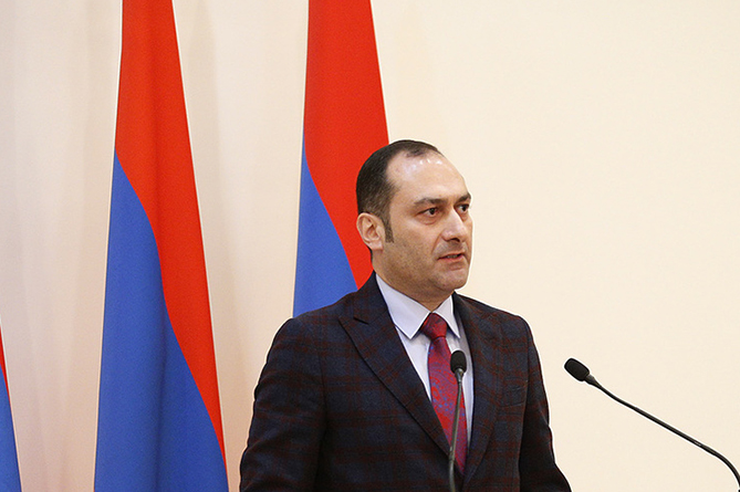 ՀՐԱՏԱՊ. Արդարադատության նախարար Արտակ Զեյնալյանը հրաժարական  է տվել