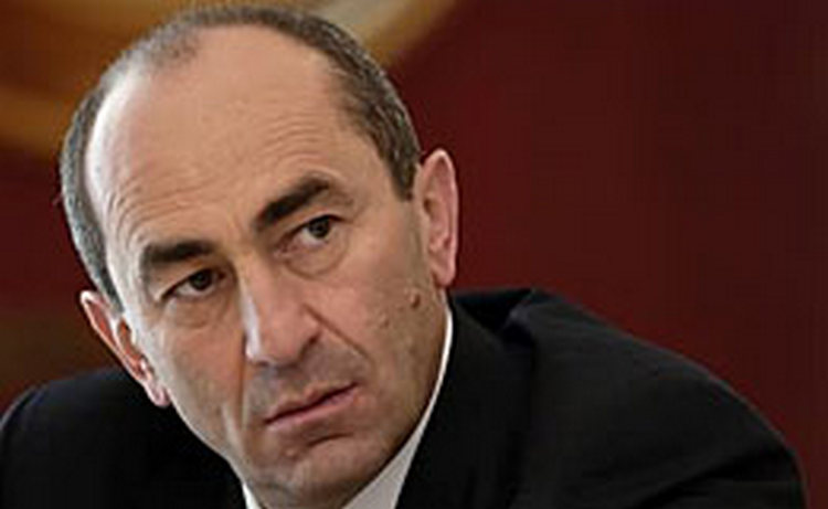 Президент Армении спокойно относится к выходу партии "Оринац еркир" из правящей коалиции и отставке спикера парламента - пресс-секретарь президента