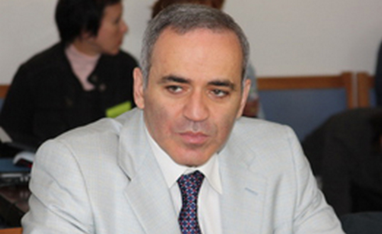 Суд в Москве оправдал Гарри Каспарова, которого обвиняли в нарушении порядка собраний