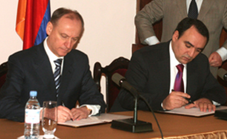 Секретарь Совета безопасности РФ посетит Армению