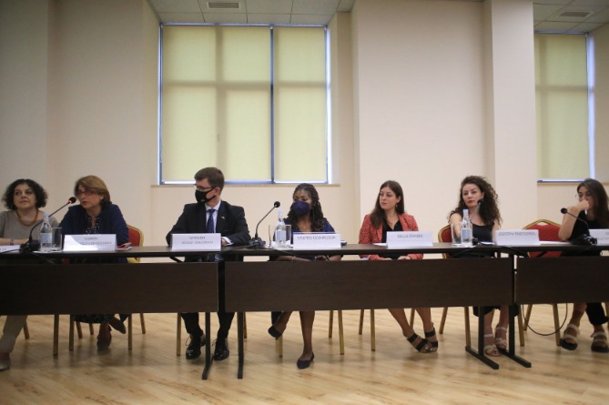 Այս տարի «Ոսկե ծիրանի» շրջանակում կցուցադրվեն միջազգային հեղինակավոր մրցույթներում հաղթած ֆիլմեր