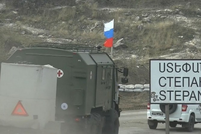 Более 60 российских военных медиков прибыли в Арцах в помощь местным жителям Более 60 российских военных медиков прибыли в Арцах в помощь местным жителям