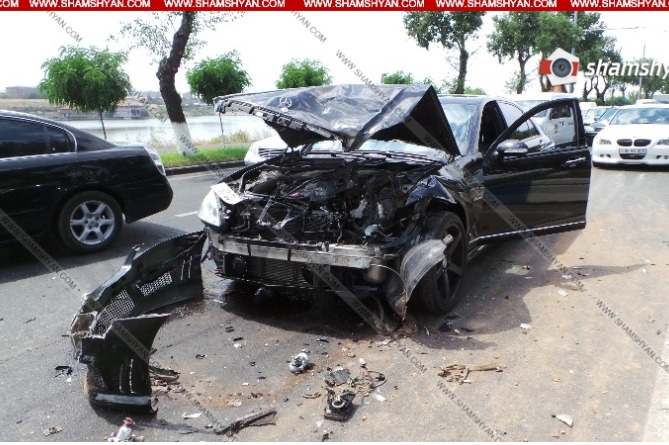 Крупное цепное ДТП произошло в Ереване: столкнулось 7 машин (ФОТО)