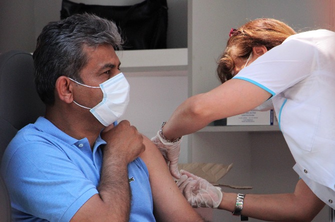 В Армении внесены изменения в правила вакцинации от коронавируса для иностранцев
