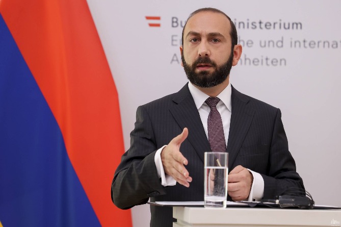 ВС Азербайджана контролируют порядка 200 кв. км территории Армении – Мирзоян ВС Азербайджана контролируют порядка 200 кв. км территории Армении – Мирзоян