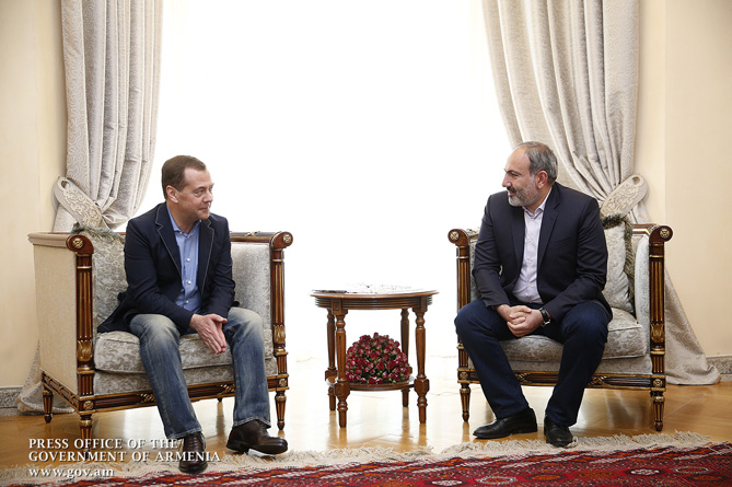 Փաշինյանը` Մեդվեդևին. «մեզ կհաջողվի մեր հարաբերությունները բարձրացնել նոր մակարդակի» (ՎԻԴԵՈ) 