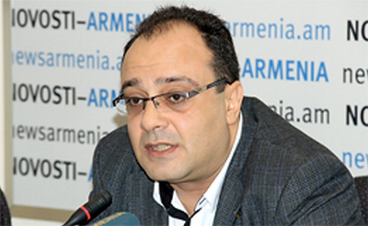 ՈՒՇԱԴՐՈՒԹՅՈՒՆ ԶԼՄ–ներին. «Նովոստի» միջազգային մամուլի կենտրոնում կկայանա ասուլիս` «ՆԱՏՕ–ի գագաթնաժողով. Հայացք Երևանից» թեմայով