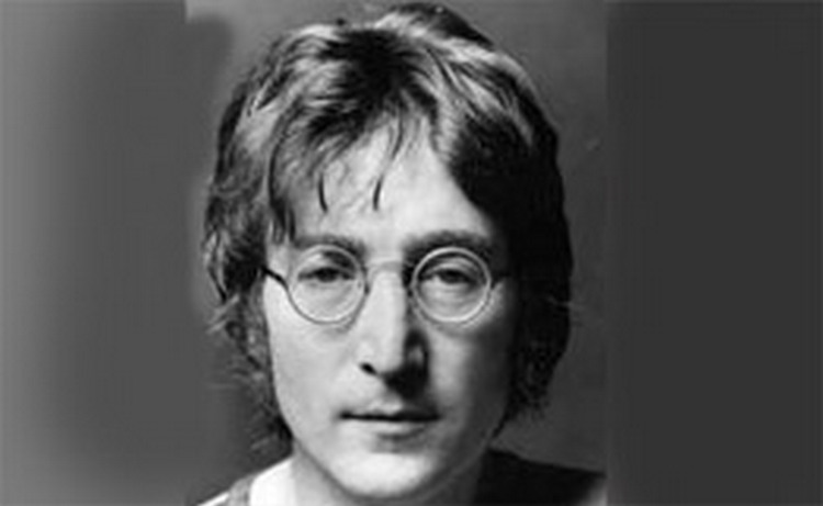 Дантист, купивший на аукционе зуб Джона Леннона, намерен клонировать певца - СМИ Дантист, купивший на аукционе зуб Джона Леннона, намерен клонировать певца - СМИ