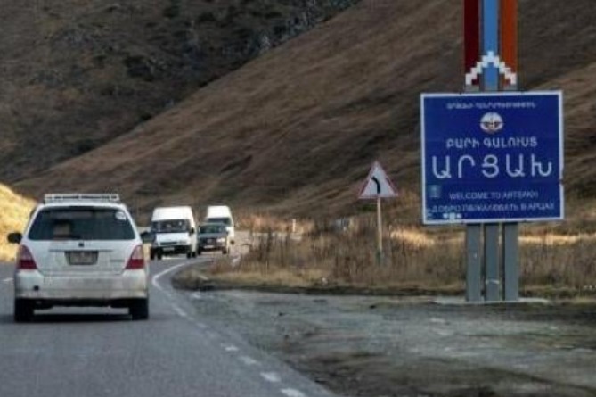 Դեպի Արցախ գործում է երկու ճանապարհ, կան հակացուցումներ Դեպի Արցախ գործում է երկու ճանապարհ, կան հակացուցումներ