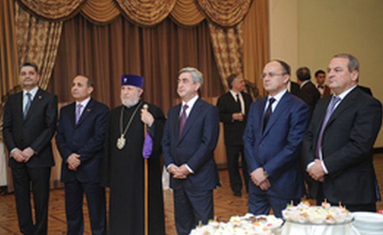 Президент Армении принял участие в торжественном приеме к 15-летию КС