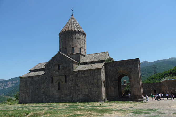 Татев, Татевский монастырь