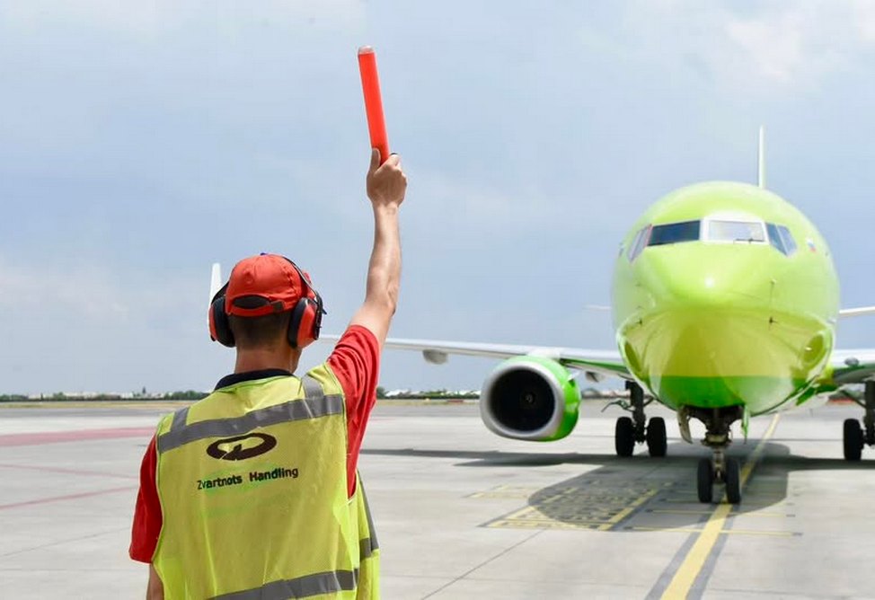 «Զվարթնոց» օդանավակայանը տեղեկացնում է Իսակովի պողոտայում հնարավոր խցանումների մասին