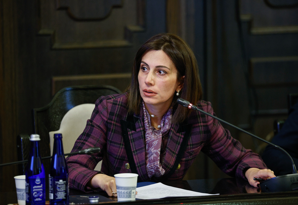 Ինչպես է գործելու աշխատող թոշակառուների առողջության ապահովագրությունը․ Ավանեսյանը պարզաբանում է Ինչպես է գործելու աշխատող թոշակառուների առողջության ապահովագրությունը․ Ավանեսյանը պարզաբանում է