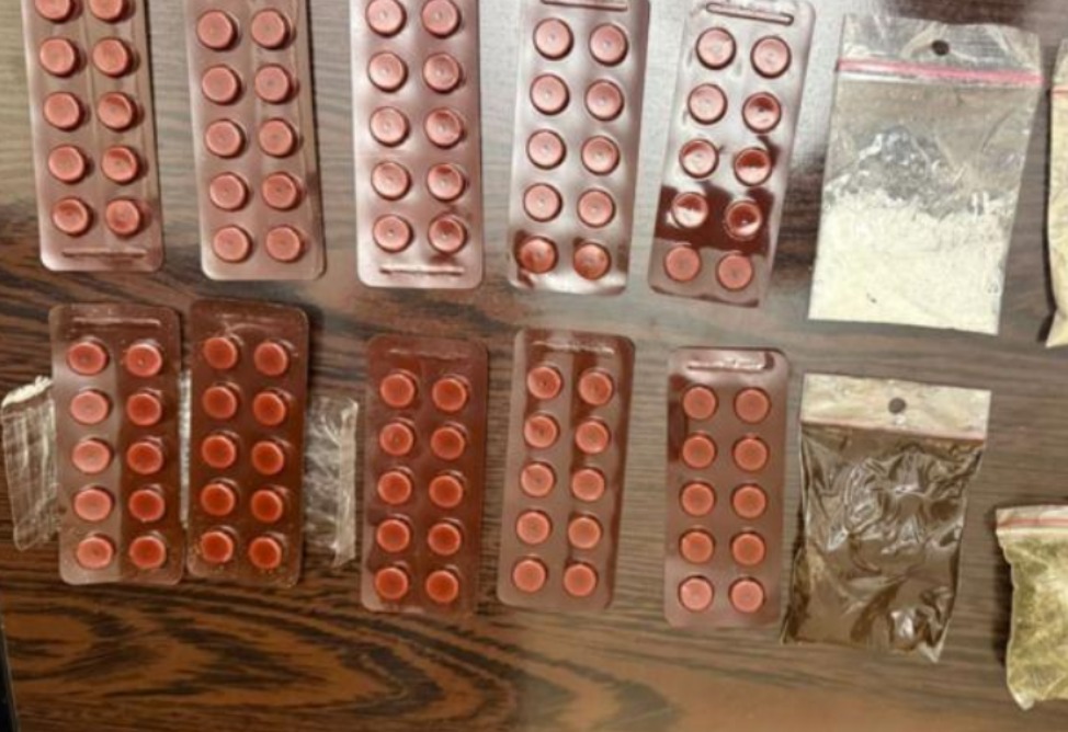 MyCollages - 2025-12-24T094427.686.jpg MyCollages - 2025-12-24T094427.686.jpg