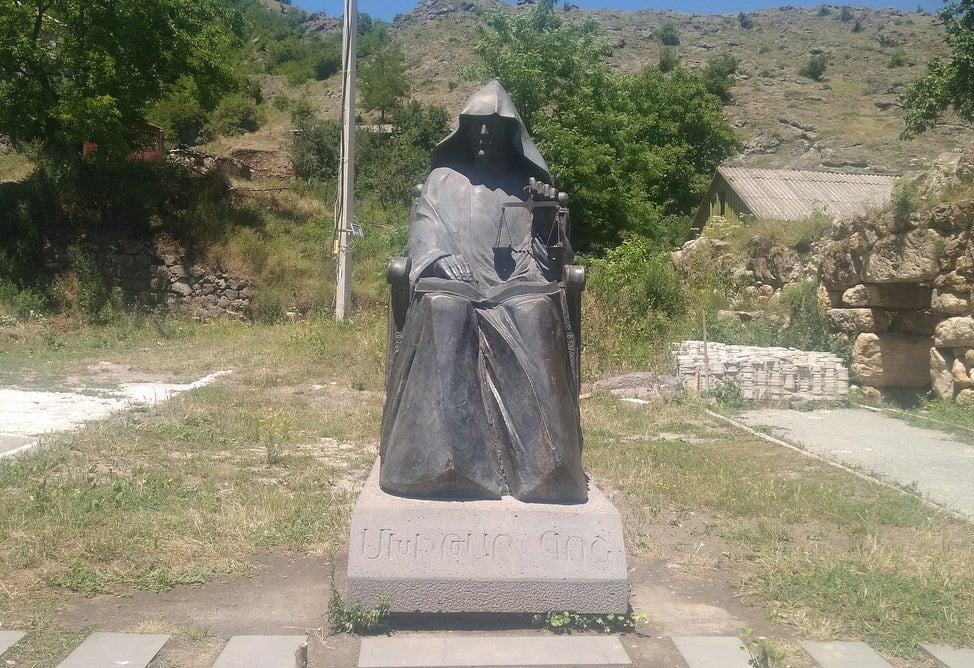 "Судебник" великого армянского мыслителя и ученого Мхитара Гоша внесен в международный реестр ЮНЕСКО (ФОТО) "Судебник" великого армянского мыслителя и ученого Мхитара Гоша внесен в международный реестр ЮНЕСКО (ФОТО)