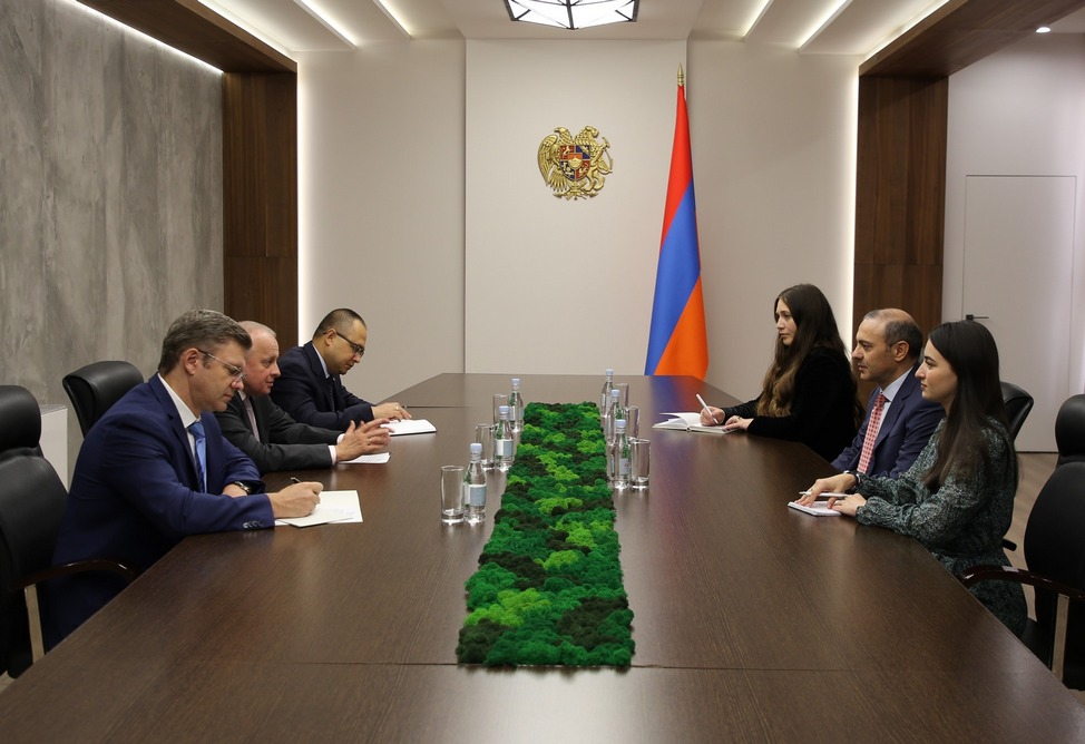 Секретарь Совбеза Армении и посол России обсудили двустороннюю повестку и дальнейшее сотрудничество