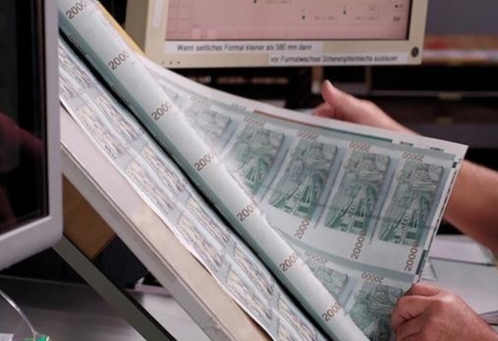 Купили поддельные банкноты по интернету: в Армении задержаны двое фальшивомонетчиков