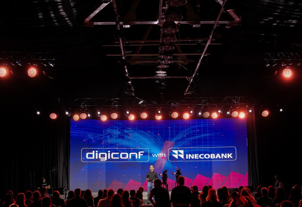 MyCollages (29).jpg MyCollages (29).jpg