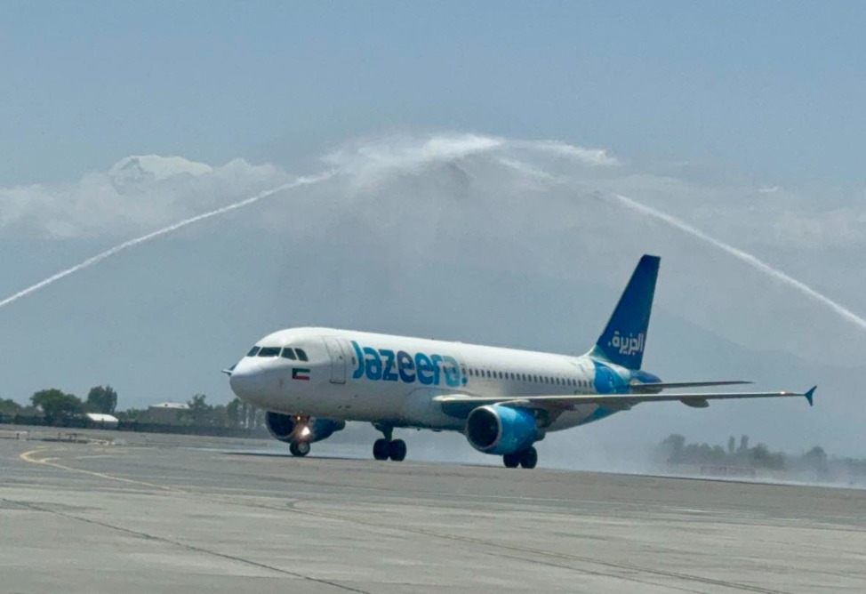«Զվարթնոց»–ում դիմավորեցին «Jazeera Airways» լոուքոսթերի առաջին չվերթը Քուվեյթից (ՖՈՏՈ) «Զվարթնոց»–ում դիմավորեցին «Jazeera Airways» լոուքոսթերի առաջին չվերթը Քուվեյթից (ՖՈՏՈ)