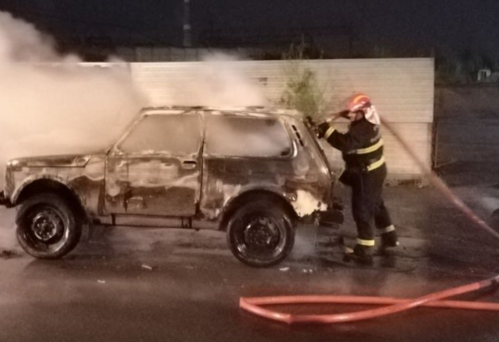 Երևանում մեքենա է այրվել, մեկ մարդ հոսպիտալացվել է