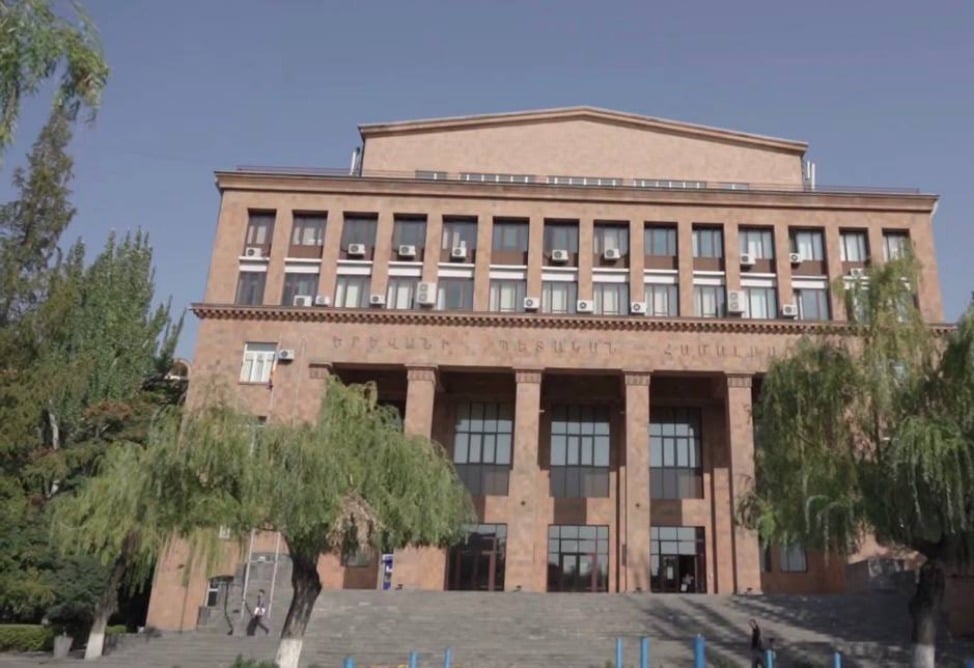4 հազար դոլար՝ ԵՊՀ ընդունելությունն ապահովելու համար․ ամբիոնի վարիչին մեղադրանք է առաջադրվել (ՎԻԴԵՈ)