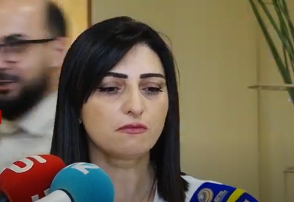 "Заткнись, да?": в парламенте произошла перепалка между Тагуи Товмасян и провластным депутатом "Заткнись, да?": в парламенте произошла перепалка между Тагуи Товмасян и провластным депутатом