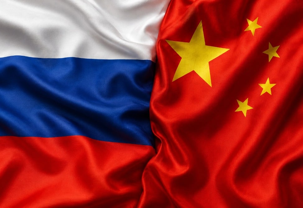 Россия и Китай подписали Заявление об укреплении партнерства и приняли Декларацию о многополярном мире