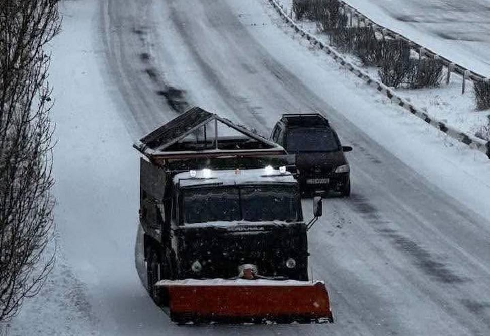 Հայաստանում միջպետական նշանակության բոլոր ճանապարհնեըը բաց են․ Վարդենյաց լեռնանցքը դժվարանցանելի է