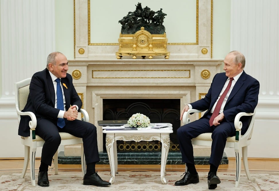 Пашинян планирует встретиться с Путиным после выборов в Армении 