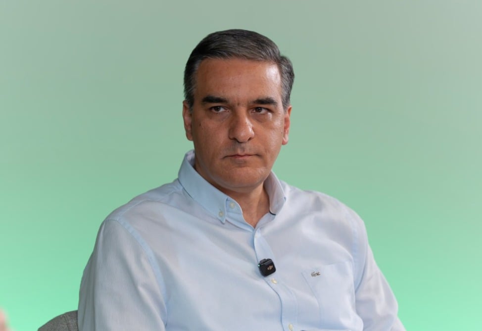 Татоян пообещал, что в случае избрания премьером обучение в госвузах для граждан Армении станет бесплатным