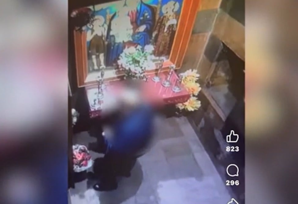Երևանի Զորավոր Սուրբ Աստվածածին եկեղեցուց մոմակալ գողացած 50–ամյա տղամարդը հայտնաբերվել է (ՎԻԴԵՈ)