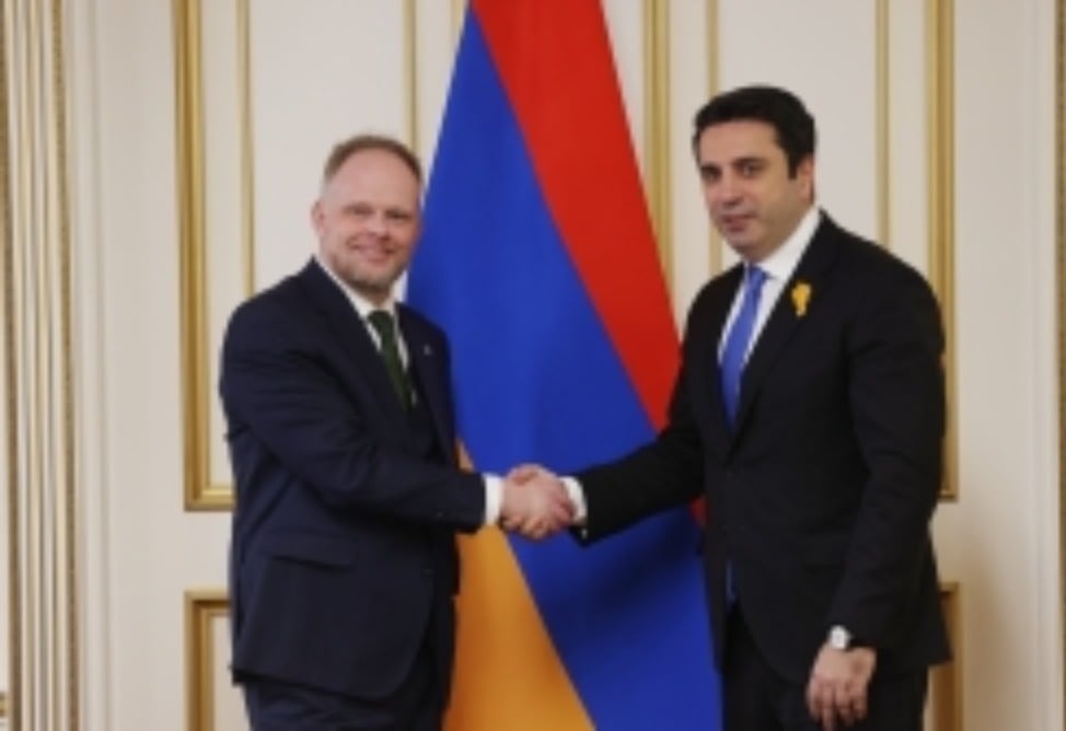 Ալեն Սիմոնյանը և ՆԱՏՕ-ի հատուկ ներկայացուցիչը  քննարկել են Հայաստան-ՆԱՏՕ փոխգործակցությանը վերաբերող հարցեր